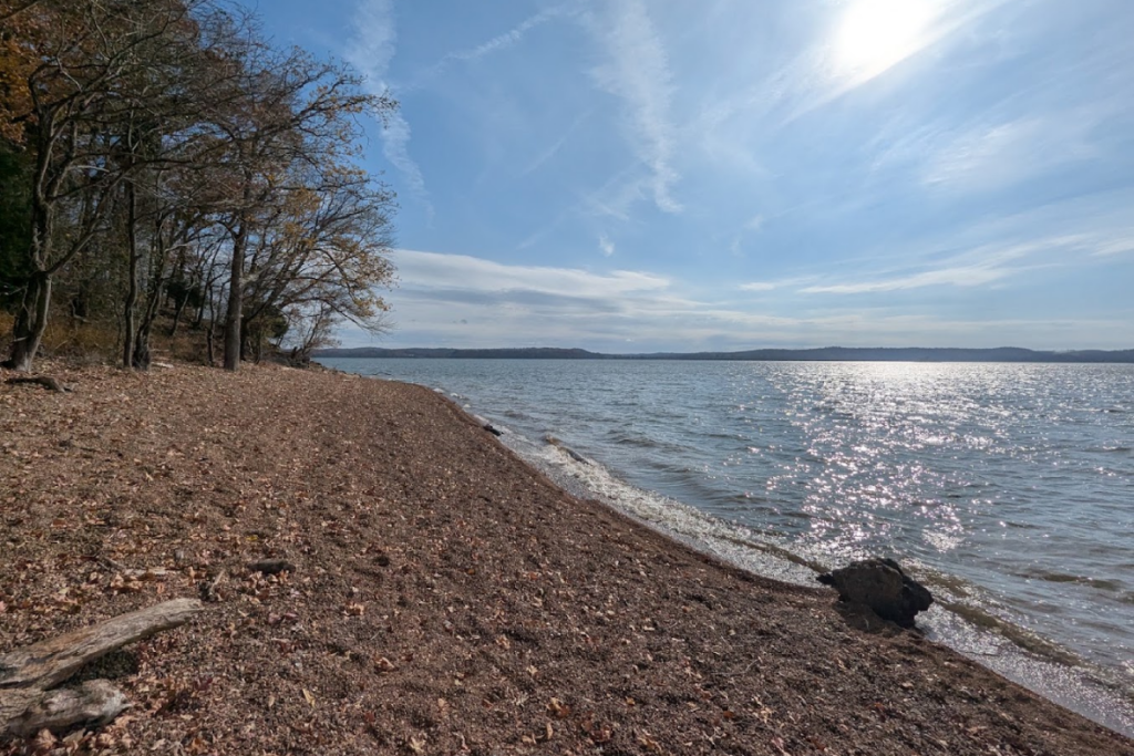9 Tennessee State Parks With Sandy Beaches and Shady Picnic Spots Perfect for a Summer Escape