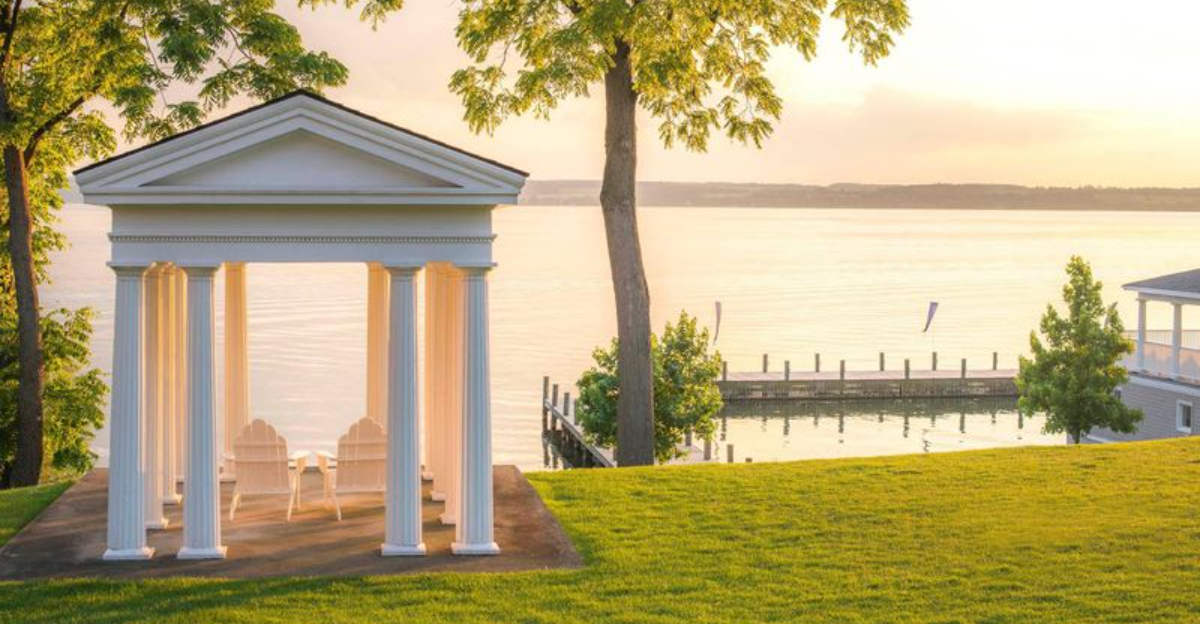 9 Charming New York Towns That Are Made for Weekend Getaways
