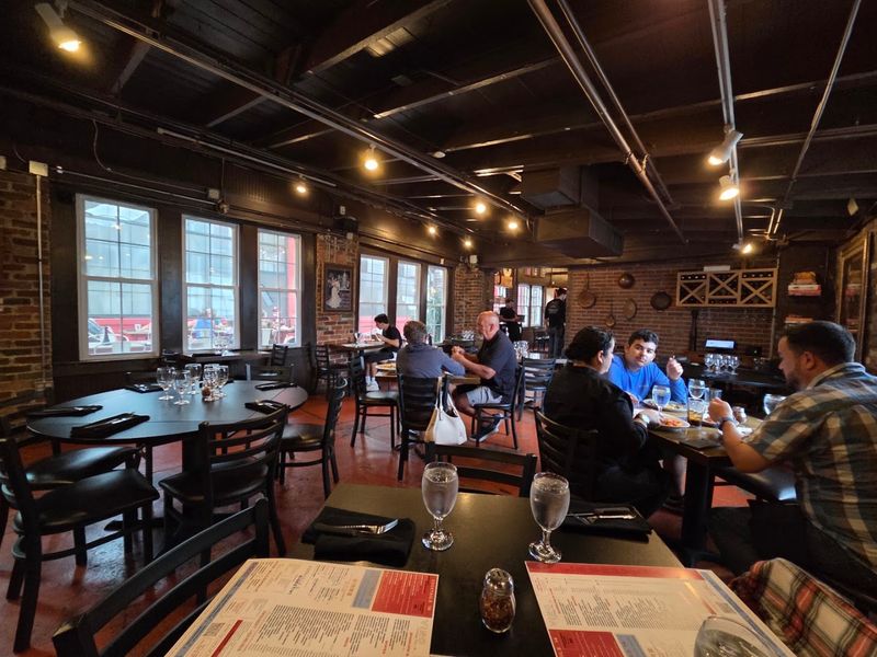 A Cozy Nashville Pizzeria That Feels Like A Little Piece Of Italy A Cozy Nashville Pizzeria That Feels Like A Little Piece Of Italy