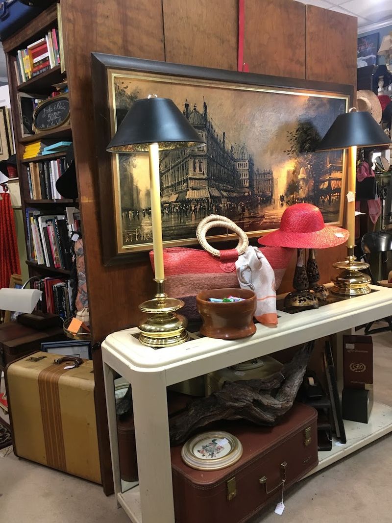A Jackson Treasure Hunt With More Than Antiques Inside A Jackson Treasure Hunt With More Than Antiques Inside