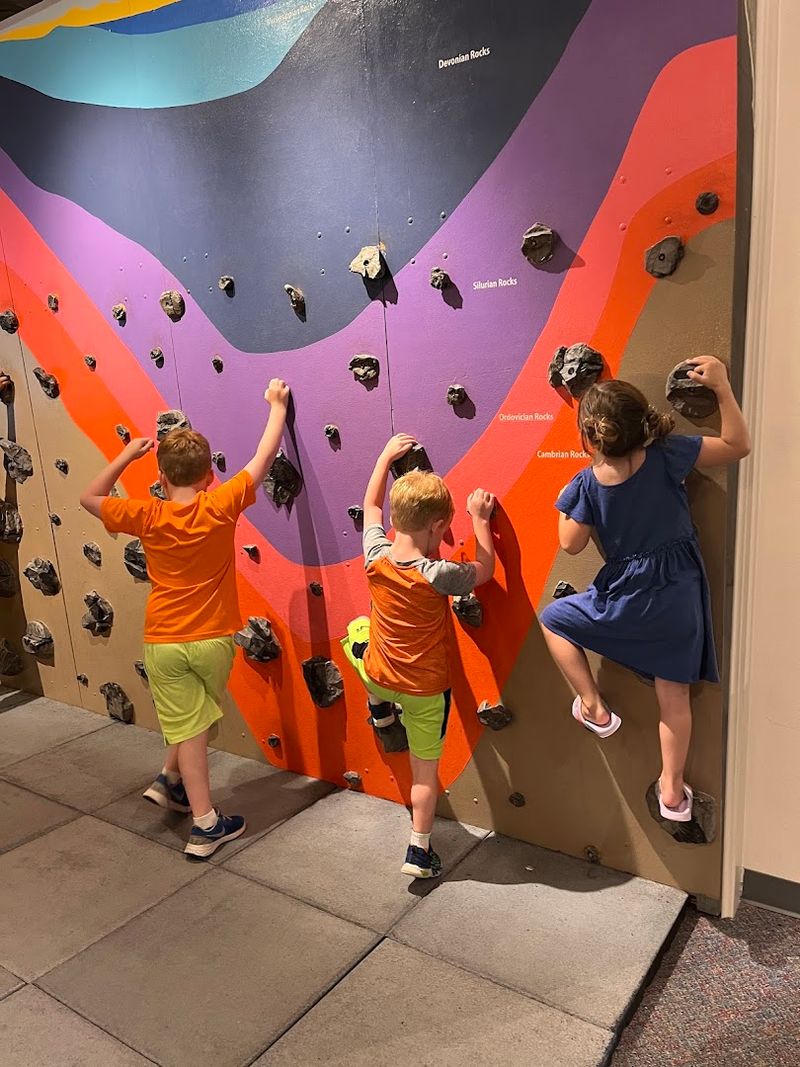 A Michigan Museum That Respects Noise, Mess, and Real Curiosity