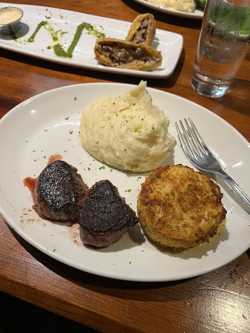A Polished Nashville Steakhouse With a Few Delicious Surprises A Polished Nashville Steakhouse With a Few Delicious Surprises