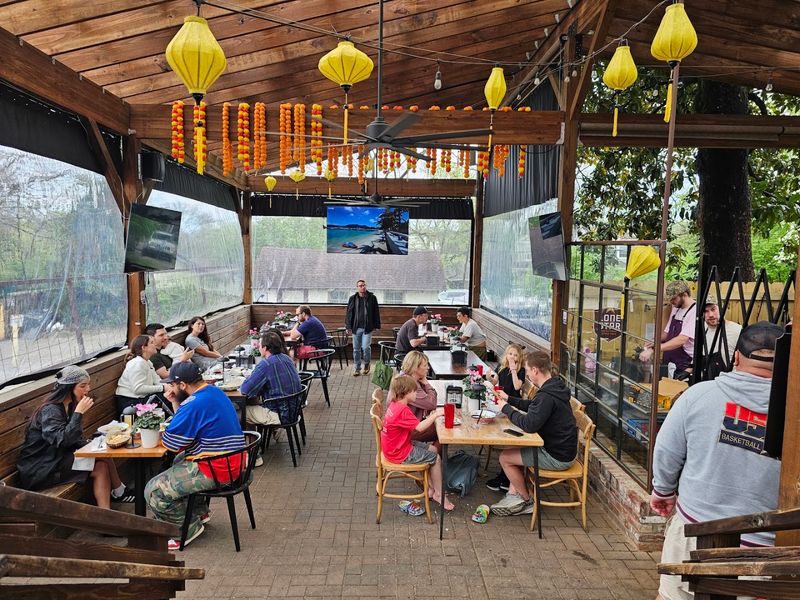 A Relaxed Nashville Spot Built for Flavor Seekers A Relaxed Nashville Spot Built for Flavor Seekers