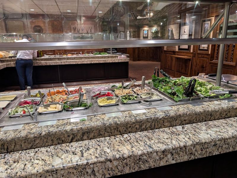 A Salad Bar That Deserves Its Own Zip Code A Salad Bar That Deserves Its Own Zip Code