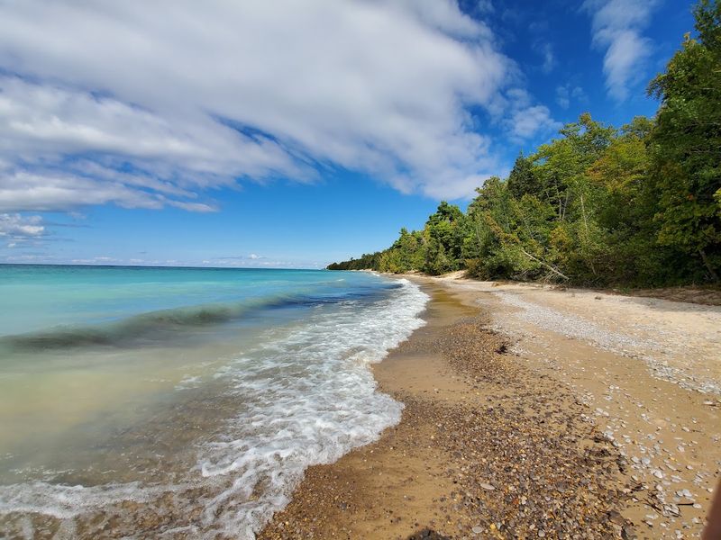 A Shoreline That Looks Like Nobody Found It Yet