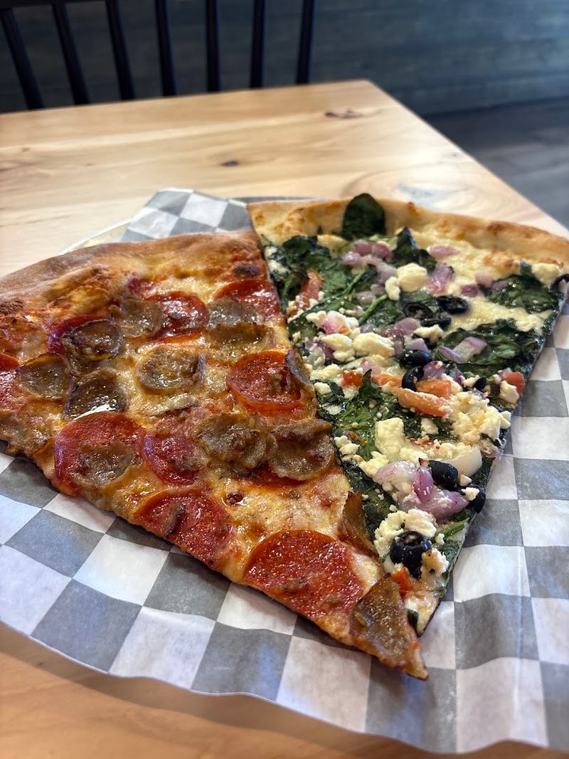 A Slice of New York Has Found a Home in Tennessee A Slice of New York Has Found a Home in Tennessee