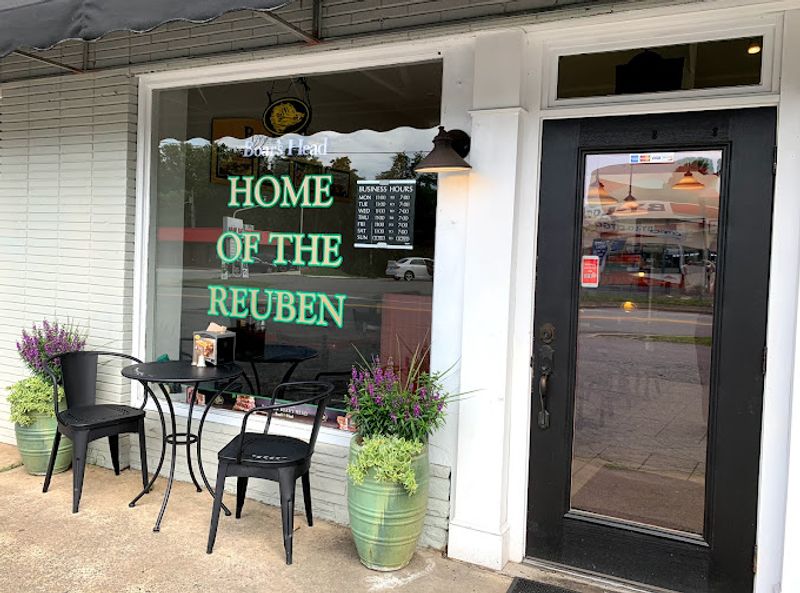 A Small Deli With Room For Different Needs