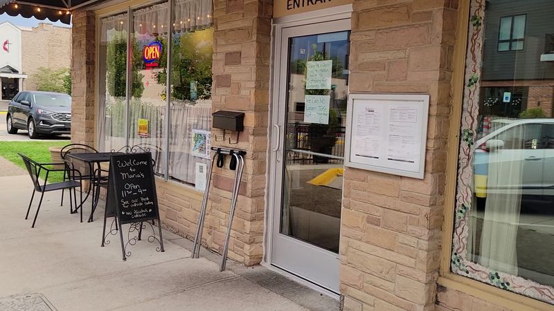 A South Haven Street Corner That Smells Like Sunday Dinner