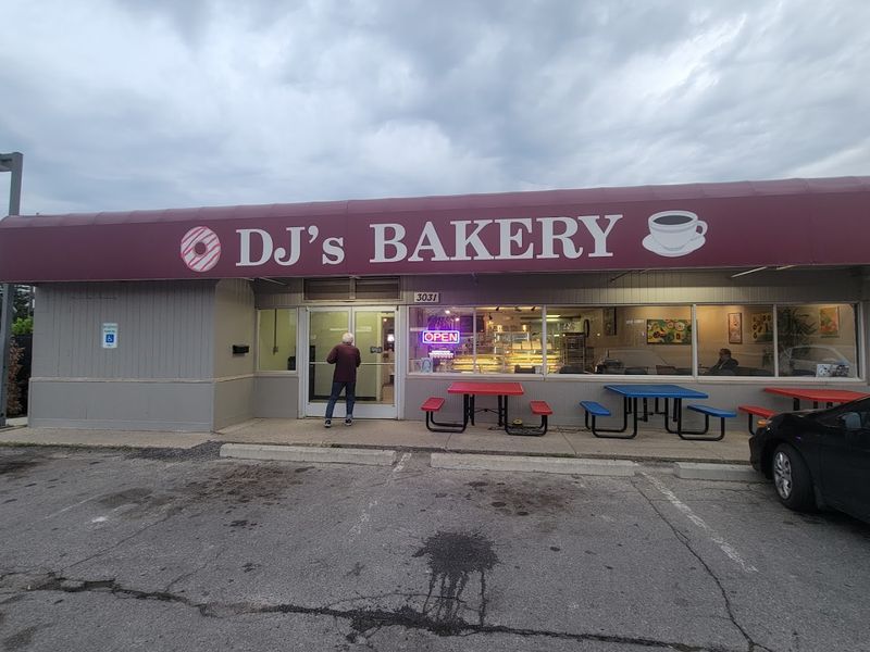 A Storefront That Means Business From 5 AM