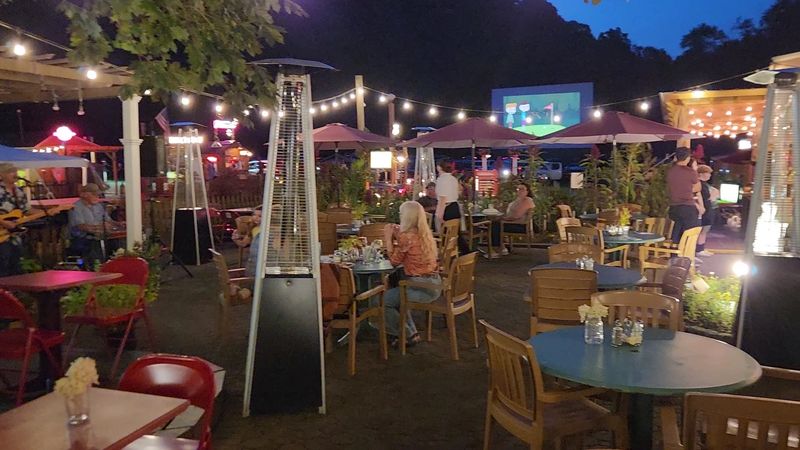 A hidden-gem drive-in worth the trip