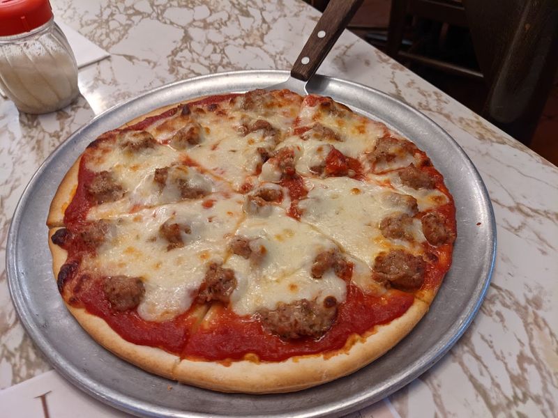 Alfano's Pizzeria & Italian Restaurant (Oregon)