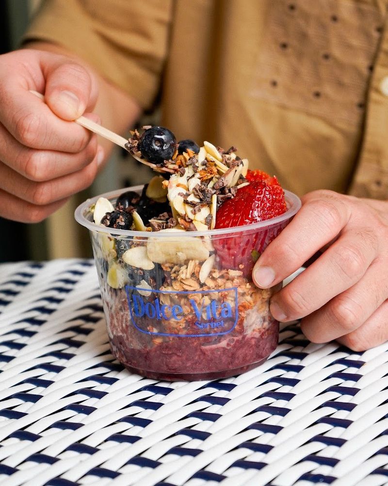 Acai Bowls and Fresh-Squeezed Lemonade