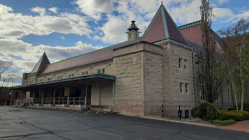 Affordable Admission, Rotating Exhibits, and Why This Place Deserves More Visitors