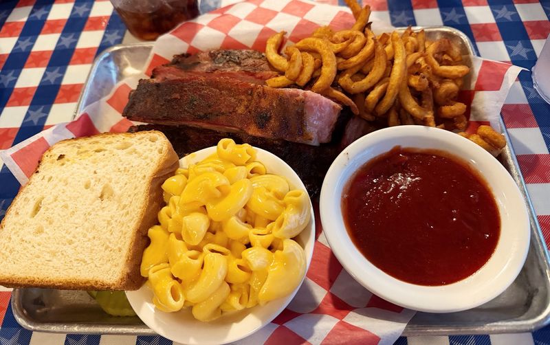 All-You-Can-Eat Ribs That Keep Coming