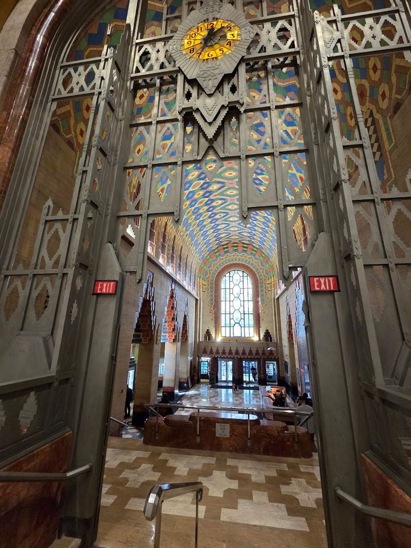 Art Deco at Its Absolute Peak: The Design Details Worth Slowing Down For Art Deco at Its Absolute Peak: The Design Details Worth Slowing Down For