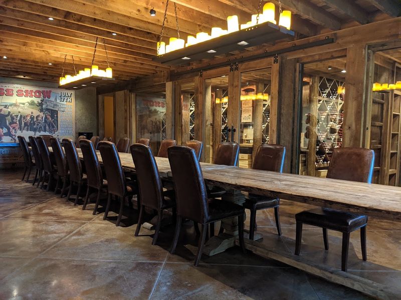 Artisanal Restaurant