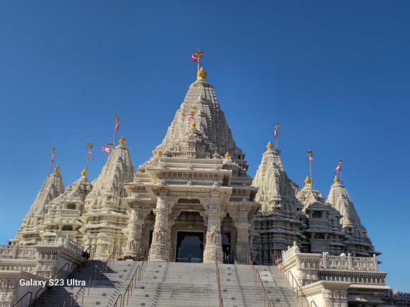 BAPS Swaminarayan Akshardham - Robbinsville