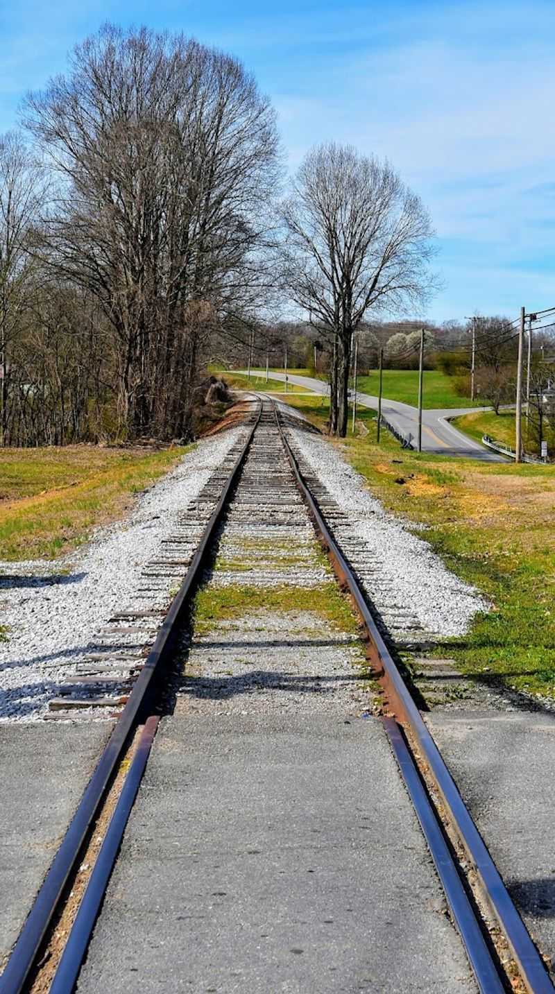 Baxter Is Perfectly Placed for Exploring Middle Tennessee