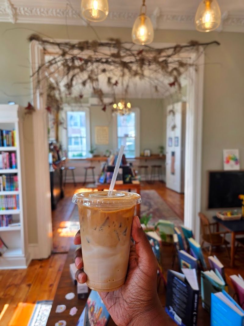 Belvidere Books & Cafe — Belvidere