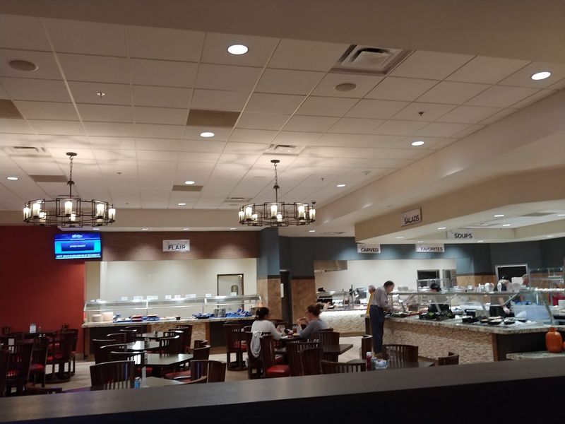 Big Lake Dining at Little River Casino Resort – Manistee