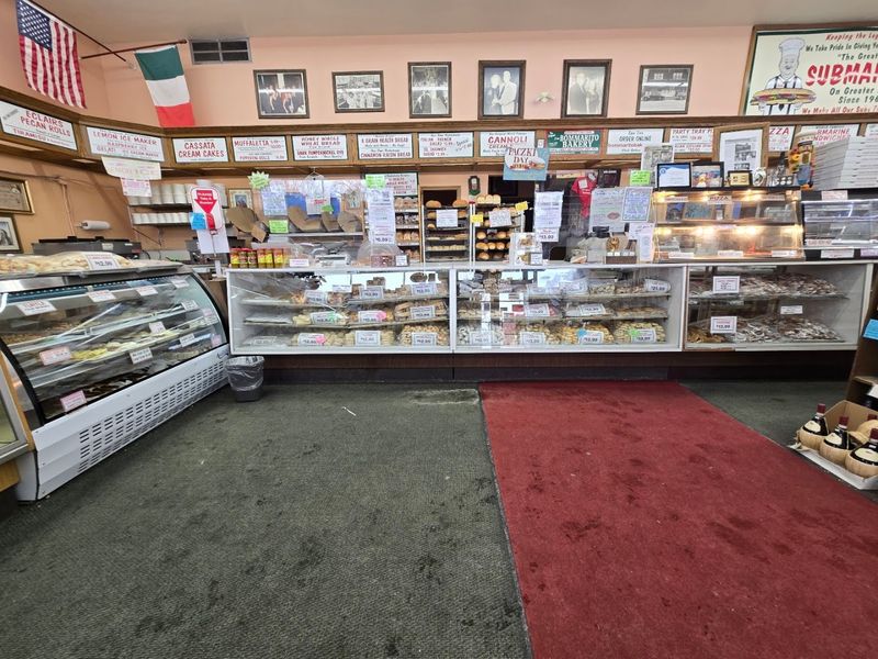 Bommarito Bakery – St. Clair Shores