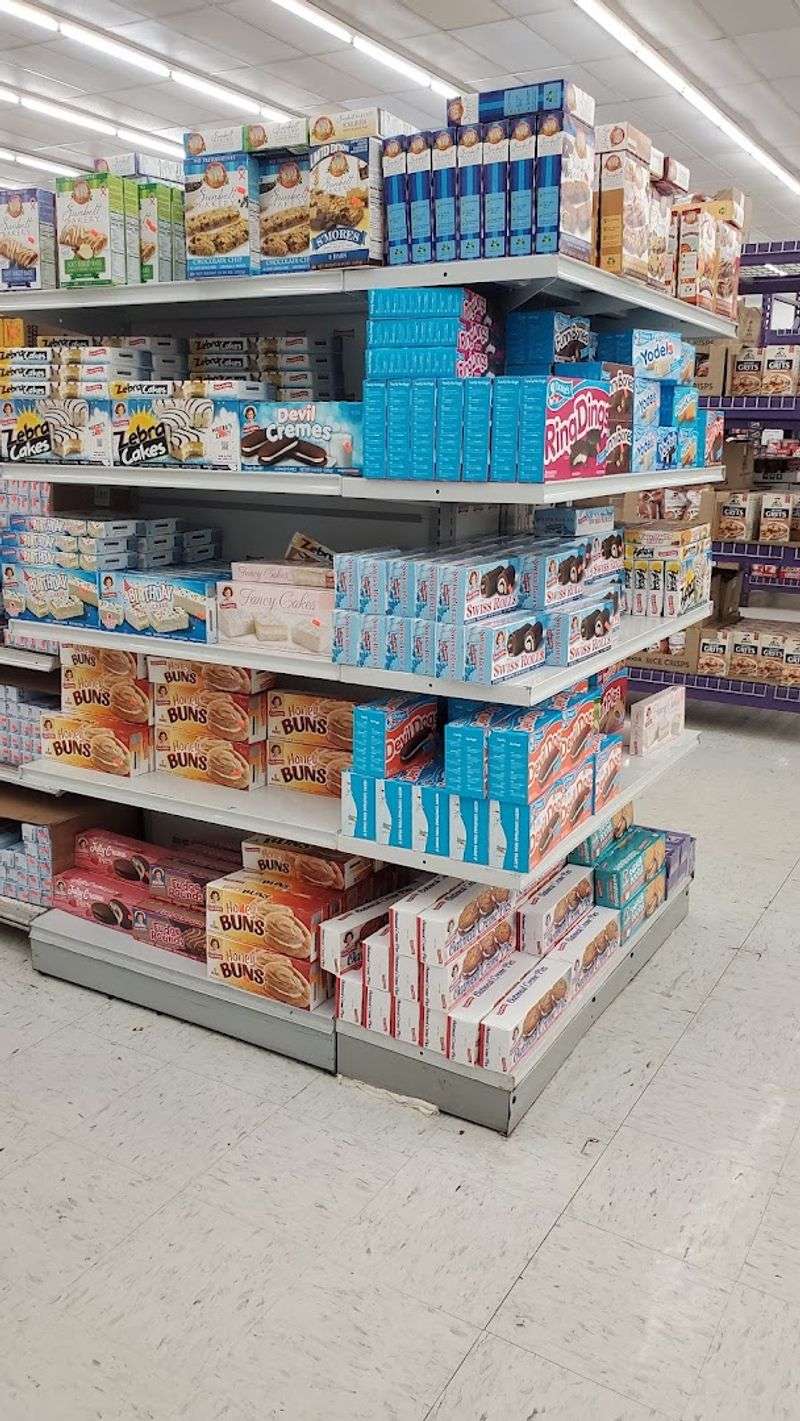 Brand Names For Less Make The Store Stand Out