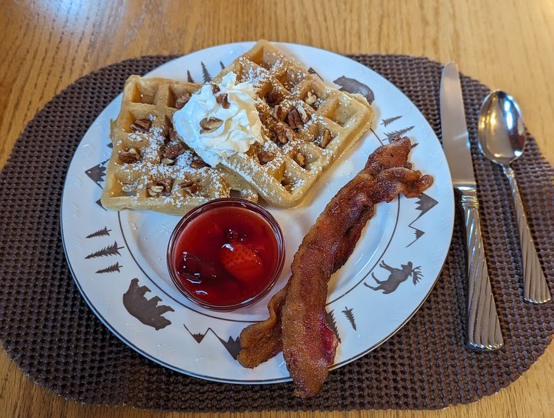 Breakfast Gives the Morning a Cozy Tennessee Touch Breakfast Gives the Morning a Cozy Tennessee Touch