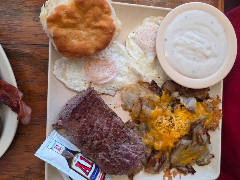 Breakfast Plates Arrive Hot, Hearty, And Generous