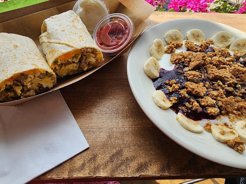 Breakfast that goes beyond pastries Breakfast that goes beyond pastries