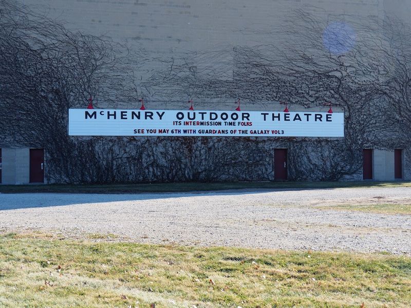 McHenry Outdoor Theater (McHenry)