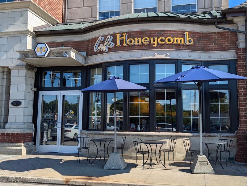 Cafe Honeycomb, Woodmere Cafe Honeycomb, Woodmere