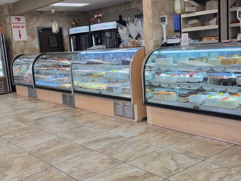 Calandra’s Bakery - Newark Calandra’s Bakery - Newark