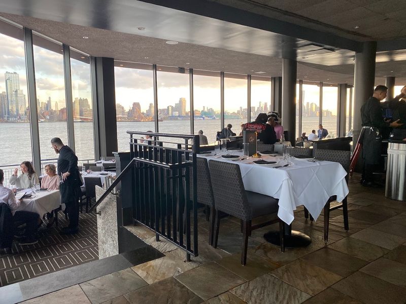 Chart House - Weehawken