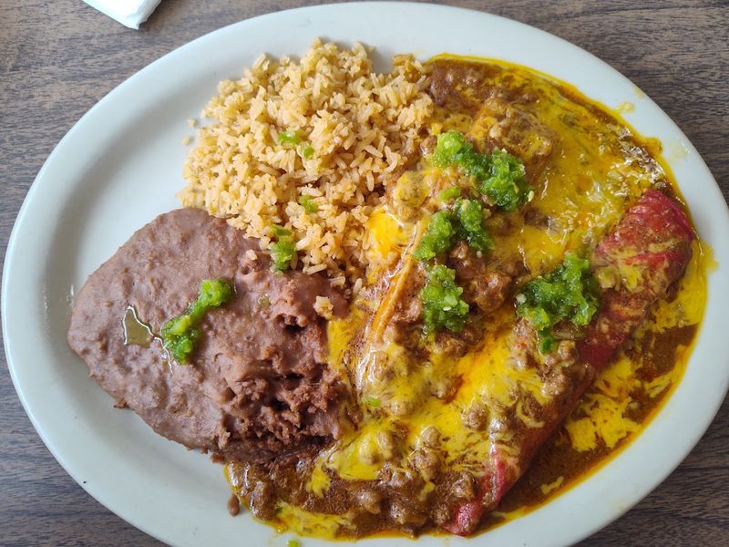 Cheese Enchiladas With Chili Gravy Cheese Enchiladas With Chili Gravy
