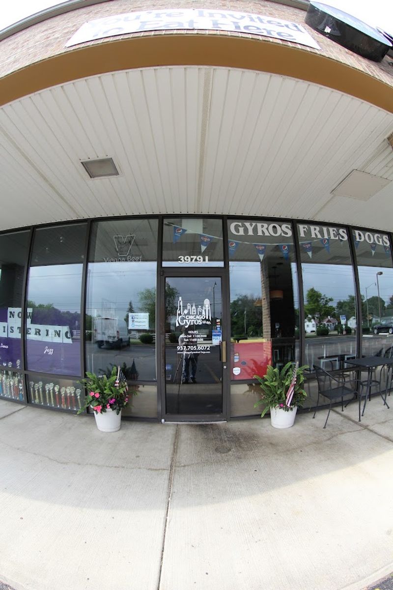 Chicago Gyros & Dogs, Beavercreek
