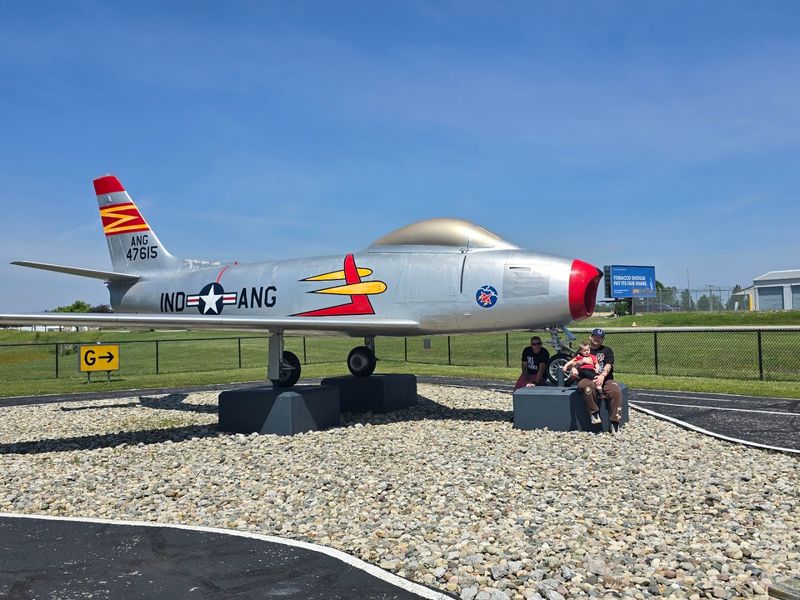 Indiana Plane Watching Without the Crowds