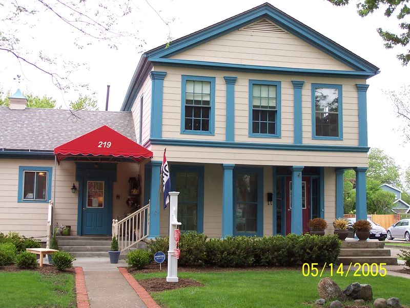 Clara J’s Tea Room, Maumee