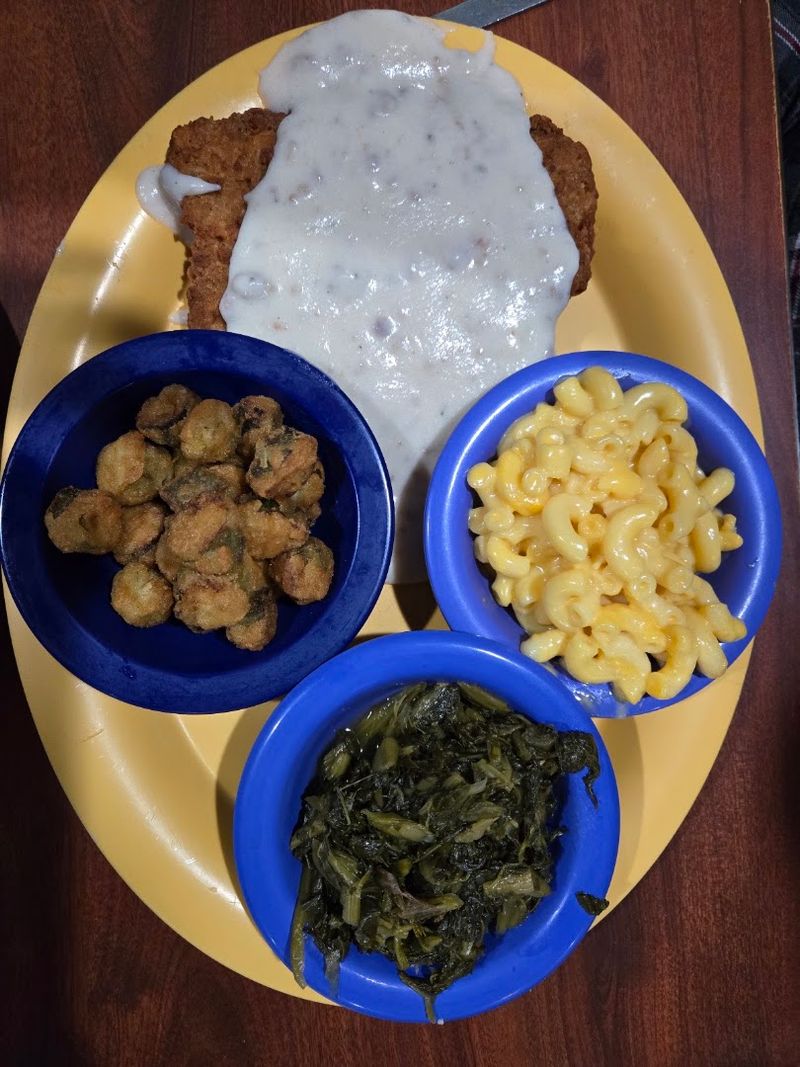 Classic Meat-and-Three Meals That Hit the Spot Classic Meat-and-Three Meals That Hit the Spot