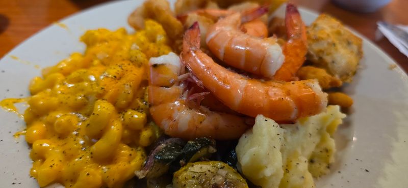 Classic Sides Save the Day for Mixed Groups