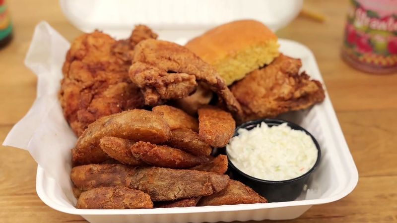 Claudie’s Chicken - Middletown