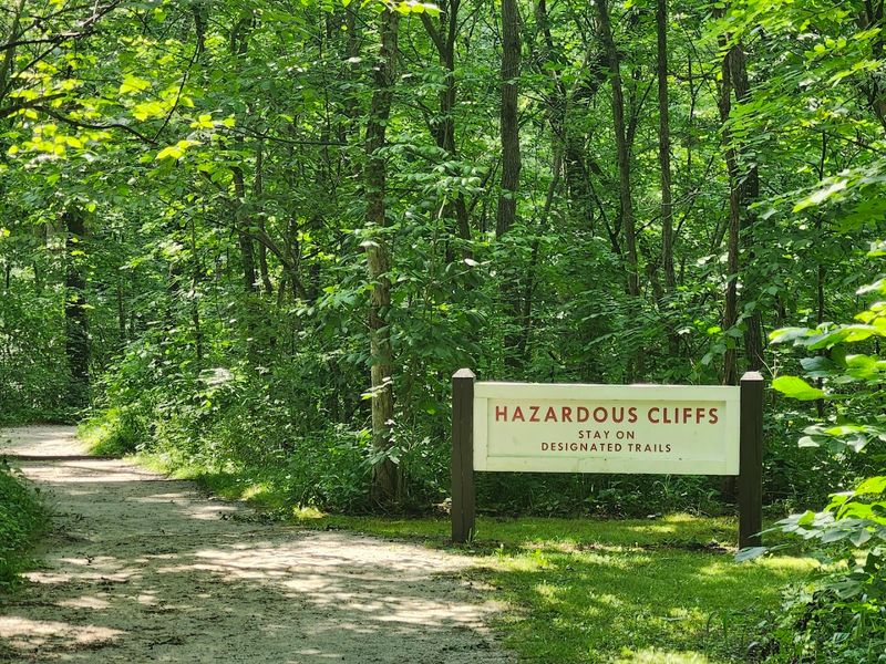 Clifton Gorge Trail, Yellow Springs Clifton Gorge Trail, Yellow Springs