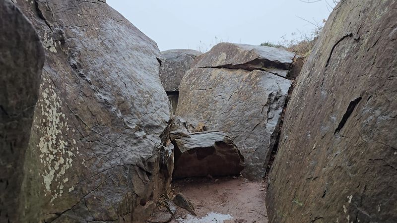 Close Combat Among the Giant Rocks