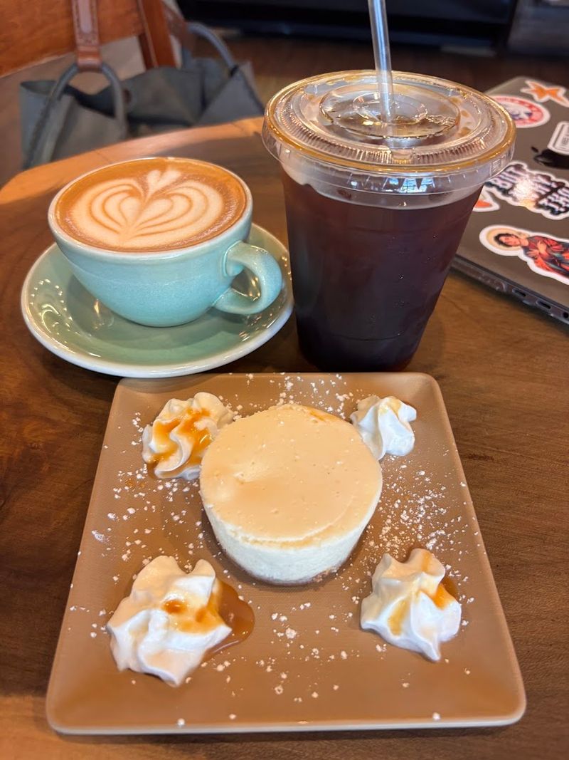 Coffee and café drinks that hold up on their own