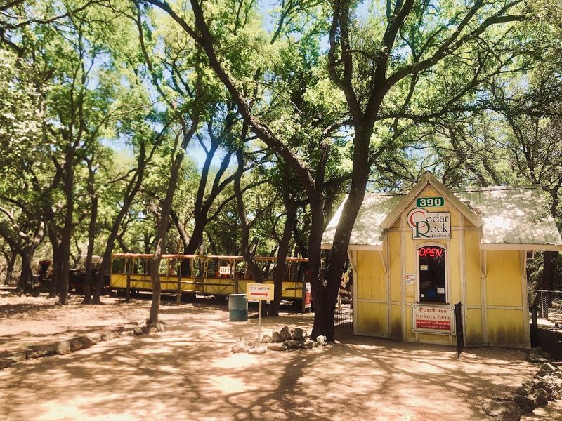 Convenient Hours and Location Near Austin Convenient Hours and Location Near Austin