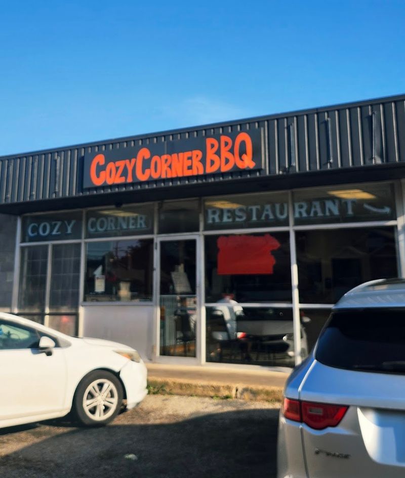 Cozy Corner BBQ — Memphis