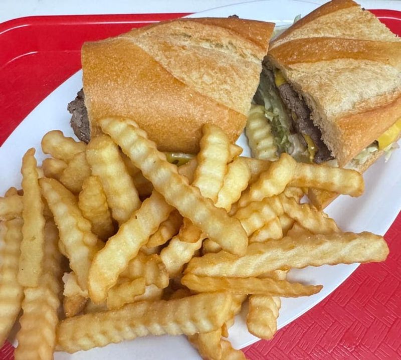 Crinkle-Cut Fries With House-Made Sauce