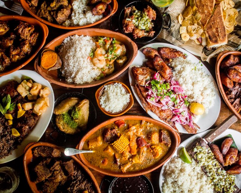 Crispy Plantains, Garlic Mojo, and Sides That Steal Attention