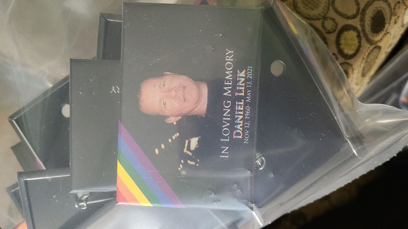 Custom Buttons for Events, Memorials, Clubs, and Fundraisers Custom Buttons for Events, Memorials, Clubs, and Fundraisers