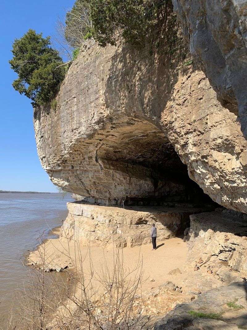 Cave-In-Rock State Park (Cave-In-Rock) Cave-In-Rock State Park (Cave-In-Rock)