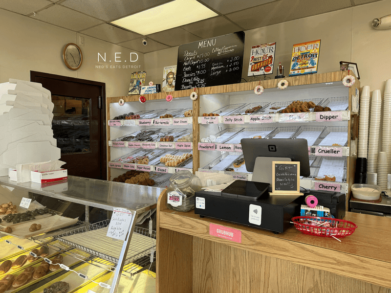 Daily Dozen Doughnuts — Warren